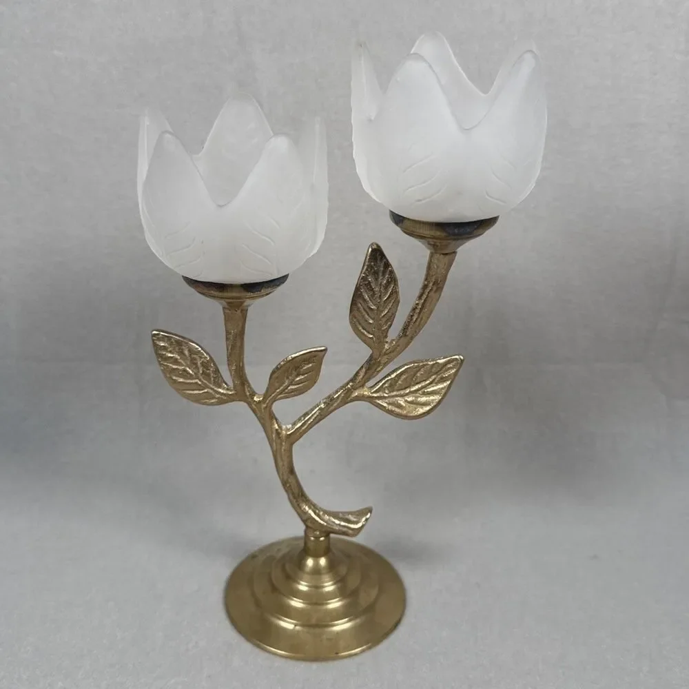 Double candle frosted Tulip brass tealight candle holder 8 1/2”